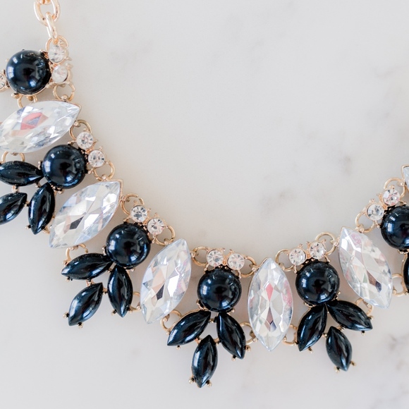Black and Gold Rhinestone Statement Necklace - Picture 2 of 2